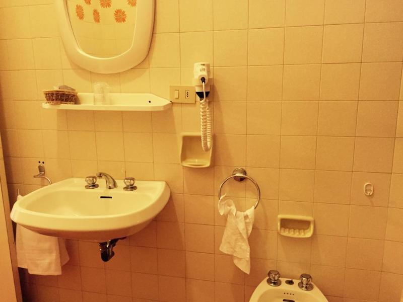 Hotel Biondi モンテカティーニ・テルメ エクステリア 写真